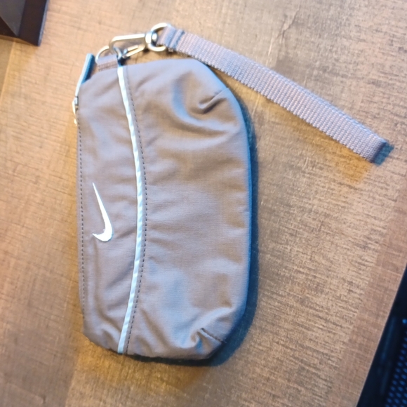 Nike Wristlet. Excellent Condition.  Gray & Baby Blue. - Picture 1 of 5